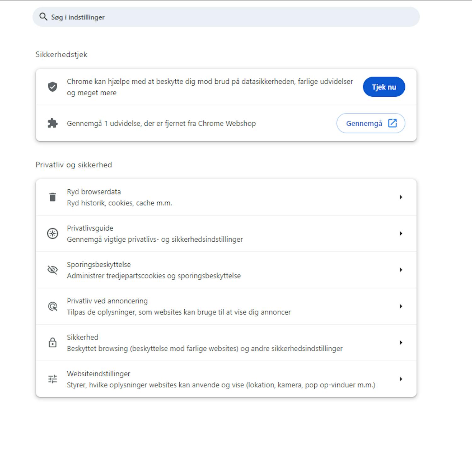 Tietoturvatarkistus: Chromen kätevä tietoturvatarkistus löytyy selaimen asetuksista kohdasta Yksityisyys ja turvallisuus.